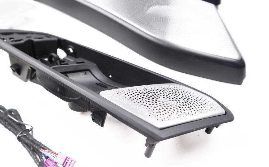Комплект сіток з підсвічуванням Bowers & Wilkins на BMW X6 G06 g06 фото