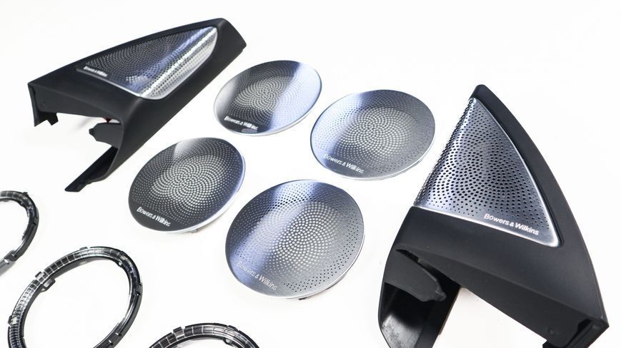 Комплект сіток з підсвічуванням Bowers & Wilkins на BMW X4 G02 g02 фото