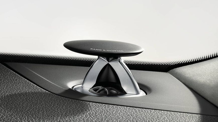 Виїзні динаміки з підсвіткою Audi Q5 80a Bang & Olufsen q580a фото